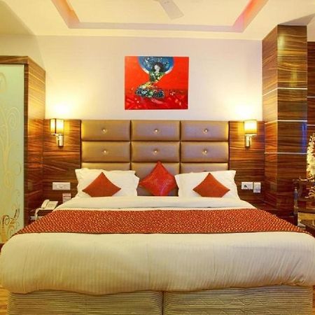 Hotel Ark Suites At Delhi Airport 뉴델리 외부 사진